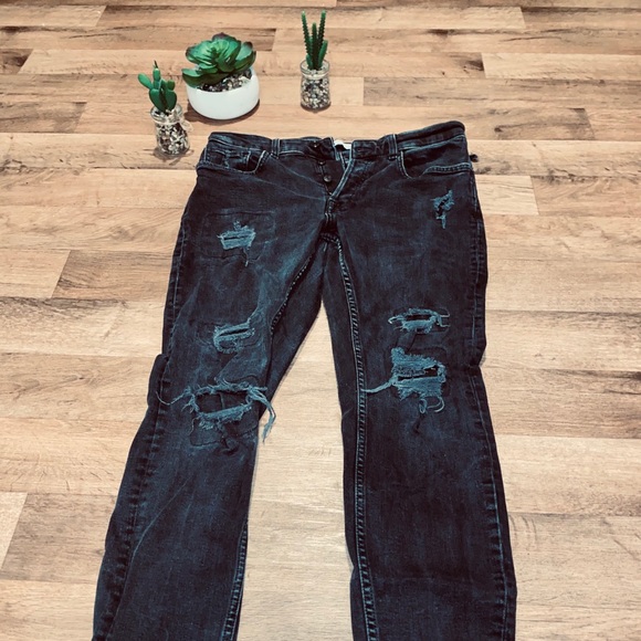 Zara Ripped Slim Jeans - Picture 1 of 4